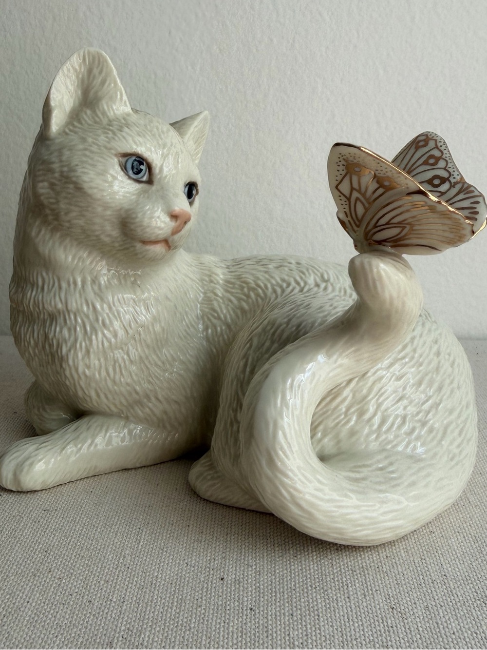 Lenox Enchantment Cat Figurine from the Classic Cat Collection with Gold Trim